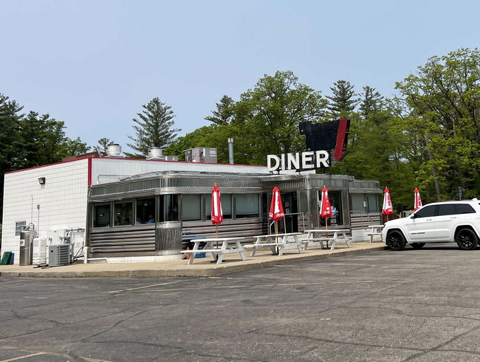 Comet Classic Diner & Creamery - May 21 2023 Photo